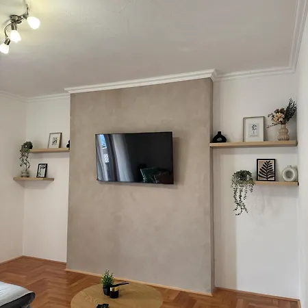 Apartment Ivusic *