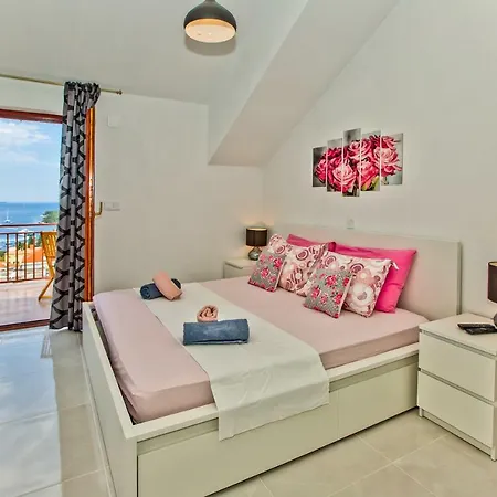 Ivusic Apartment