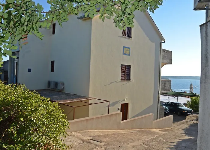 Ivusic Apartment *