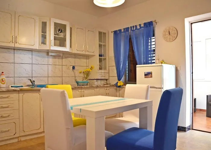 Apartment Ivusic *